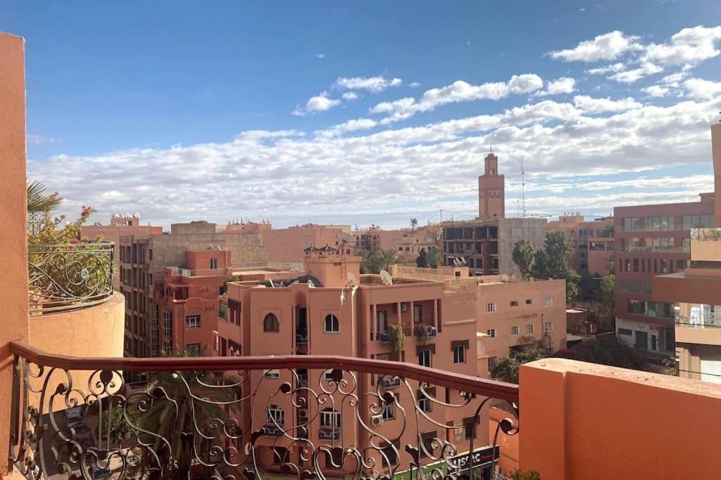 Апартаменты Sunny Terrace & Comfy Beds In Marrakech Марракеш Экстерьер фото